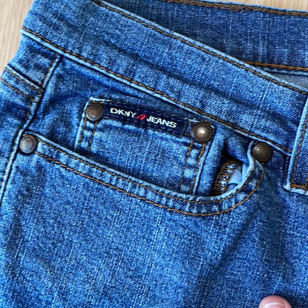 DKNY SOHO Denim Jeans - Picture 5 of 15